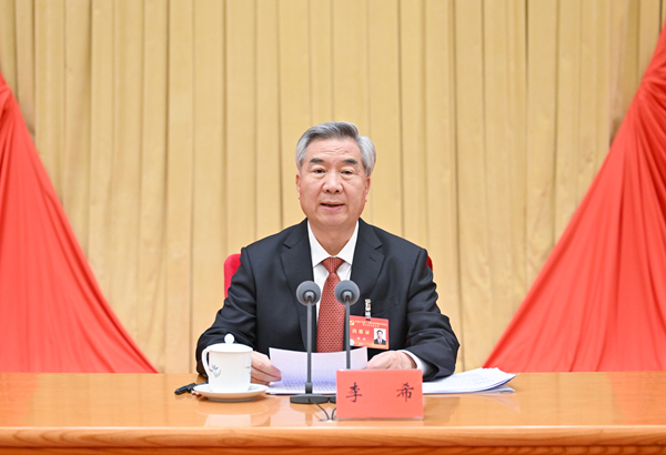 《习近平在浙江》出版发行